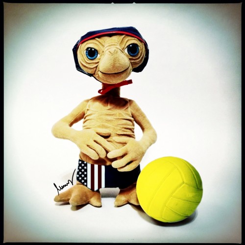 E.T. als Wasserball-Spieler