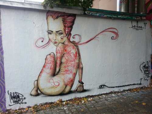 Graffiti: Be free!